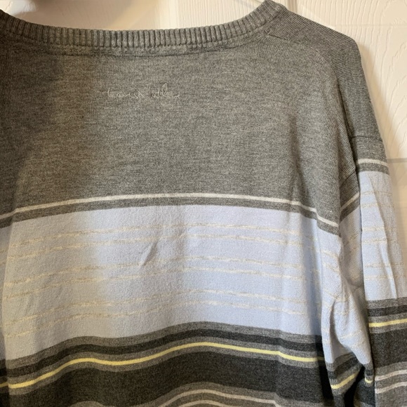 TRAVIS MATTEW SWEATER - Picture 3 of 3